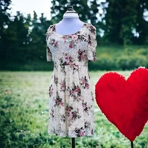 New no tags👗FOREVER 21-floral lace dress sz L